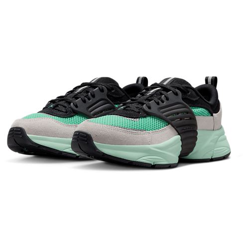 Girls' Grade School Trunner Jade Aura/Black/Neutral Grey - View 6