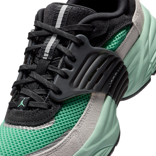 Girls' Grade School Trunner Jade Aura/Black/Neutral Grey - View 7