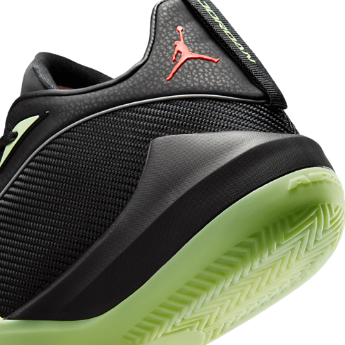 Triangle Barely Volt/Black/Infrared - View 8