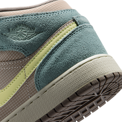 Boys' Grade School AJ 1 Mid SE Uni Khaki/Light Lemon Twist/Hasta - View 8