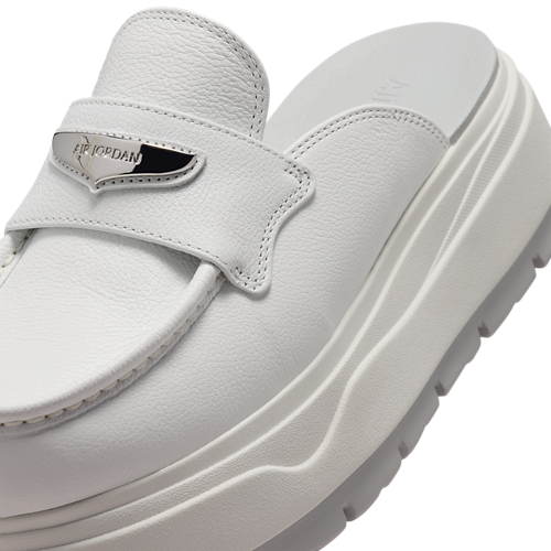 Mule Summit White/Vast Grey/Metallic Silver - View 6