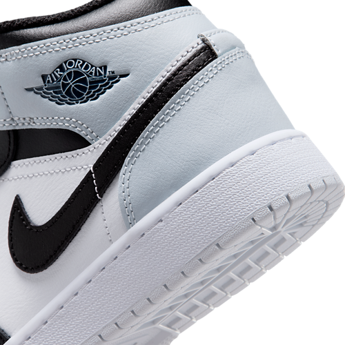 Boys' Grade School AJ 1 Mid Black/Aura/Black - View 8