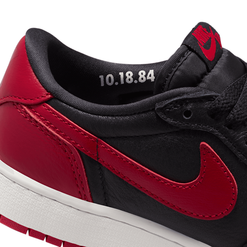 Boys' Grade School AJ 1 Retro Low OG Black/Red/White - View 10